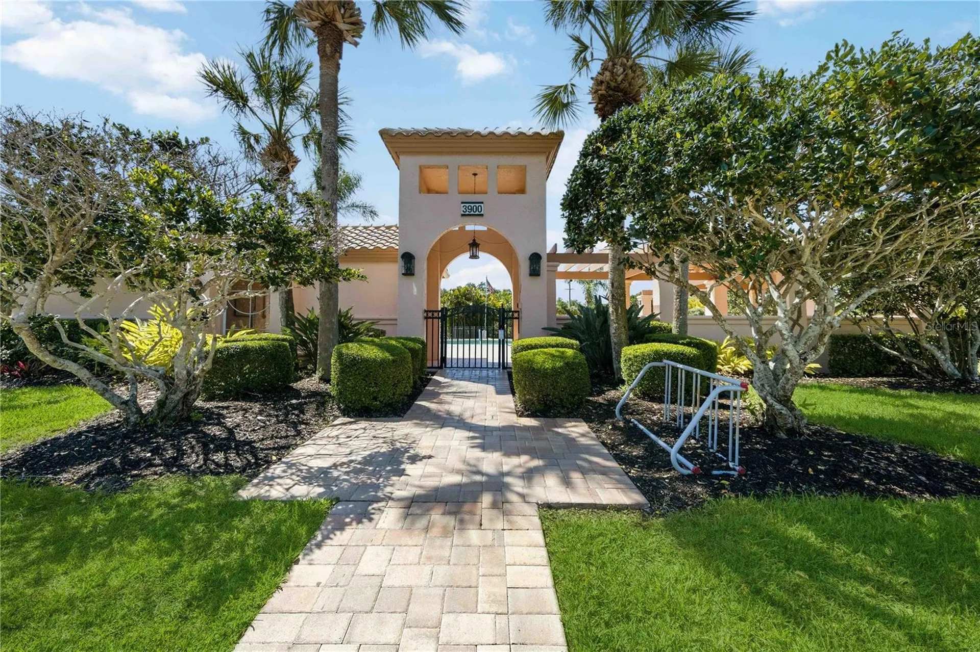 4072 Jardin Lane Sarasota FL 34238