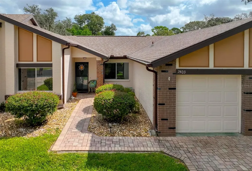 7403 Heather Walk Drive Weeki Wachee FL 34613