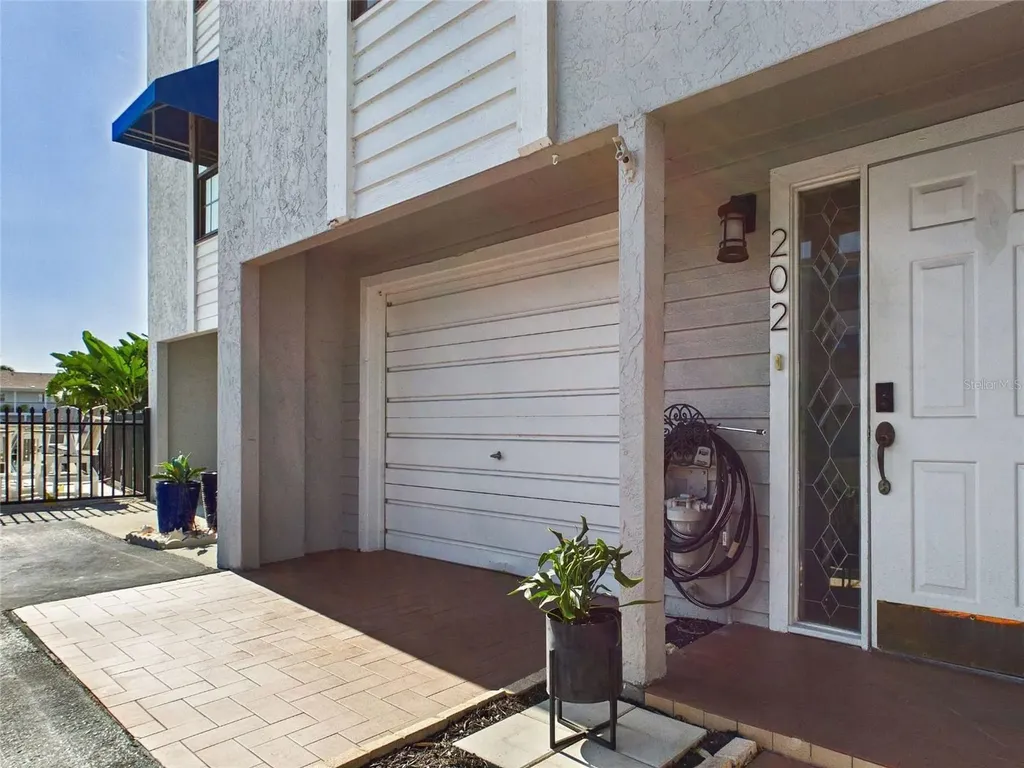 745 Pinellas Bayway S Tierra Verde FL 33715