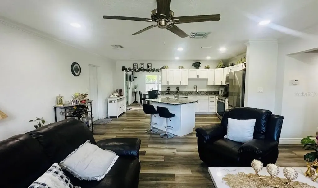 3521 Shirley Drive Apopka FL 32703
