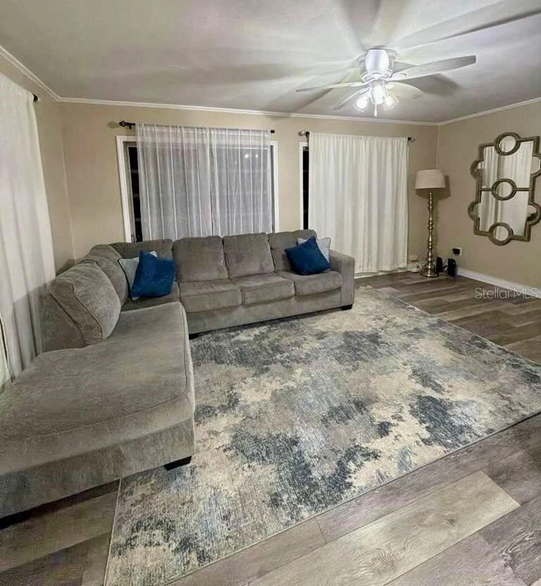 7815 Pine Hill Drive Tampa FL 33617