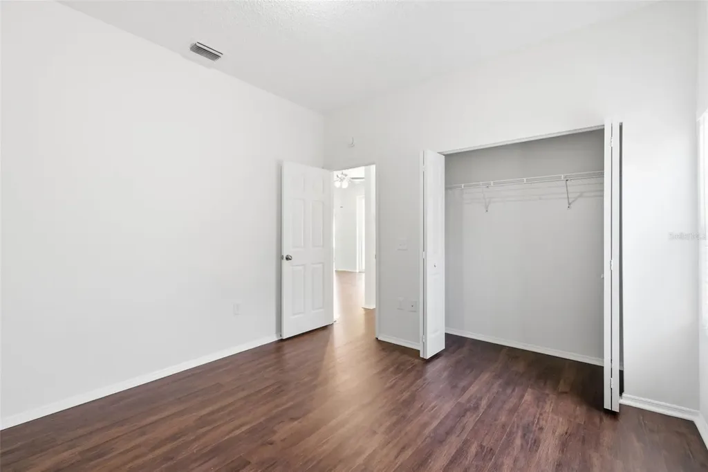823 Springwood Circle Bradenton FL 34212
