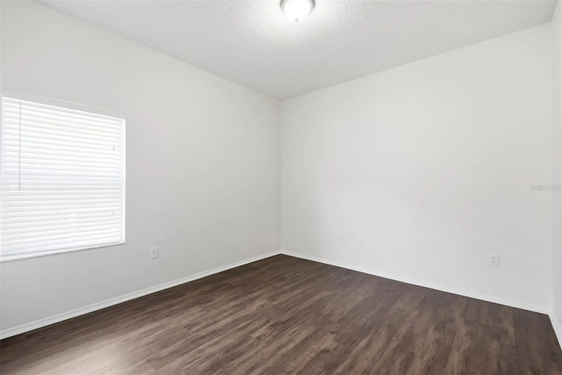 823 Springwood Circle Bradenton FL 34212