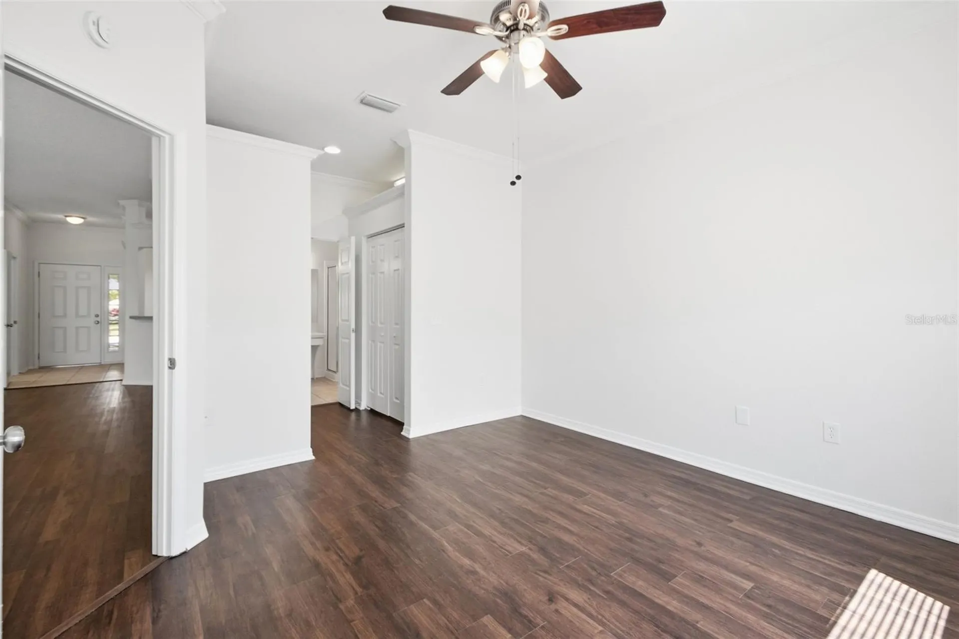 823 Springwood Circle Bradenton FL 34212