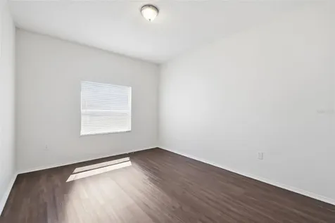 823 Springwood Circle Bradenton FL 34212