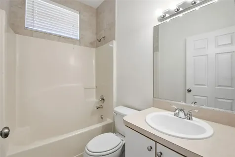 823 Springwood Circle Bradenton FL 34212