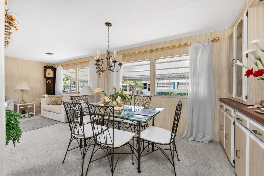 17 N Flora Vista Street Englewood FL 34223