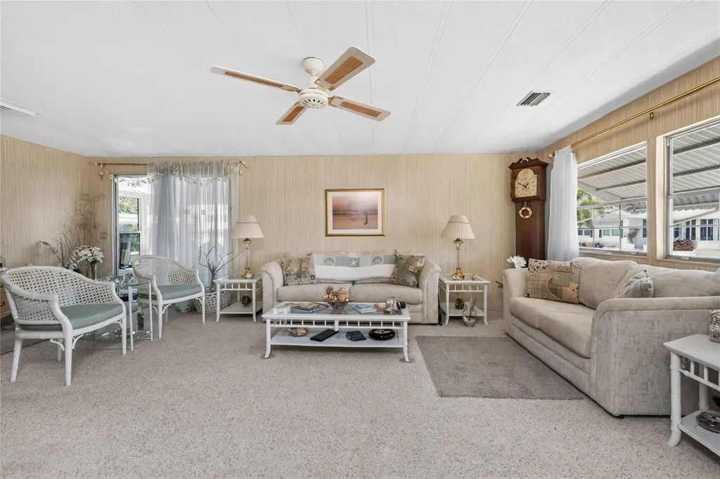 17 N Flora Vista Street Englewood FL 34223