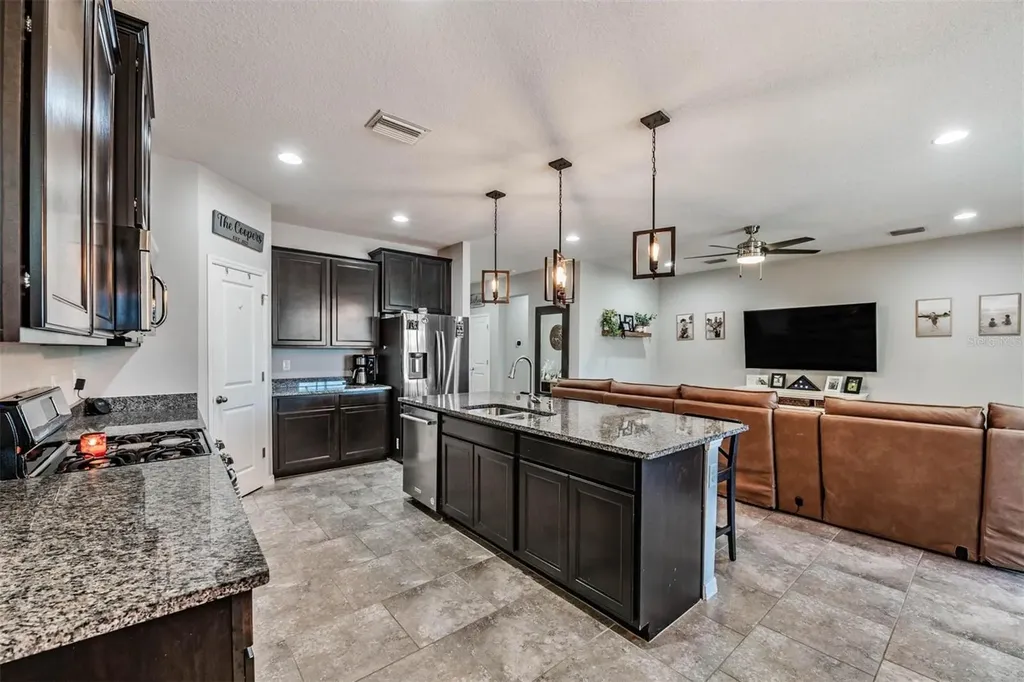 6420 Triton Lane Apollo Beach FL 33572