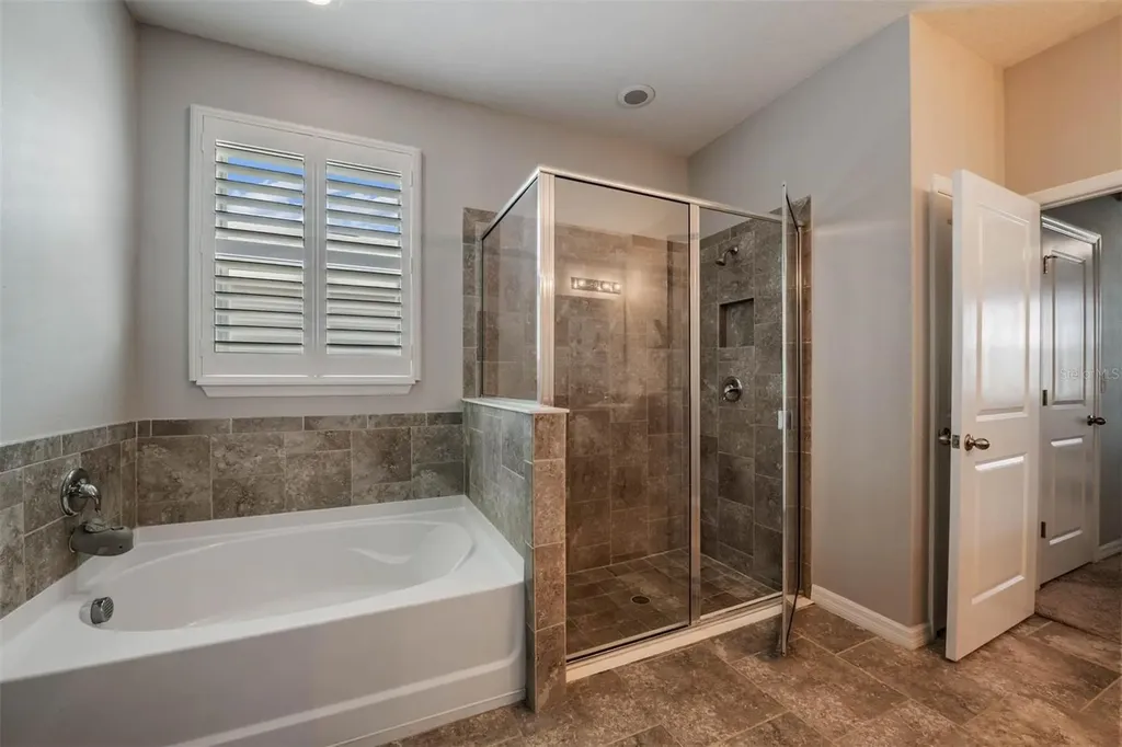 6420 Triton Lane Apollo Beach FL 33572