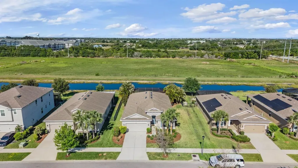 6420 Triton Lane Apollo Beach FL 33572