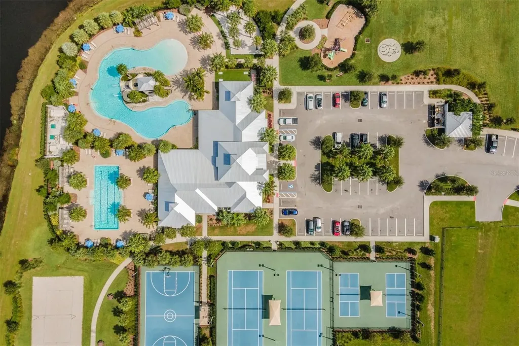 6420 Triton Lane Apollo Beach FL 33572