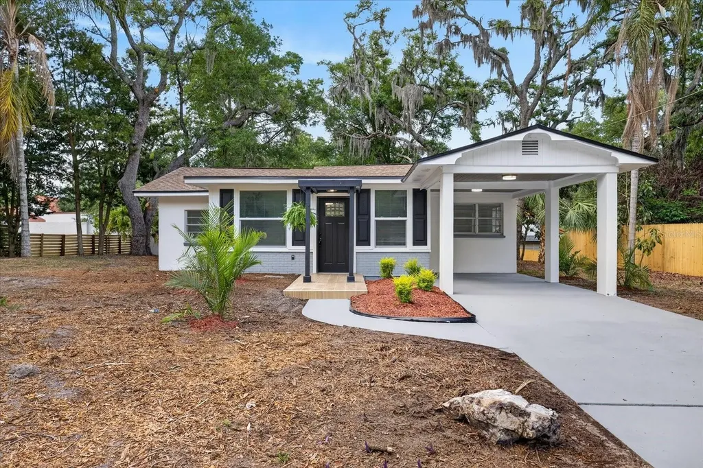 7806 E 114th Avenue Tampa FL 33617