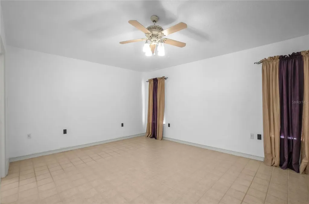 127 N Golf Harbor Path Inverness FL 34450