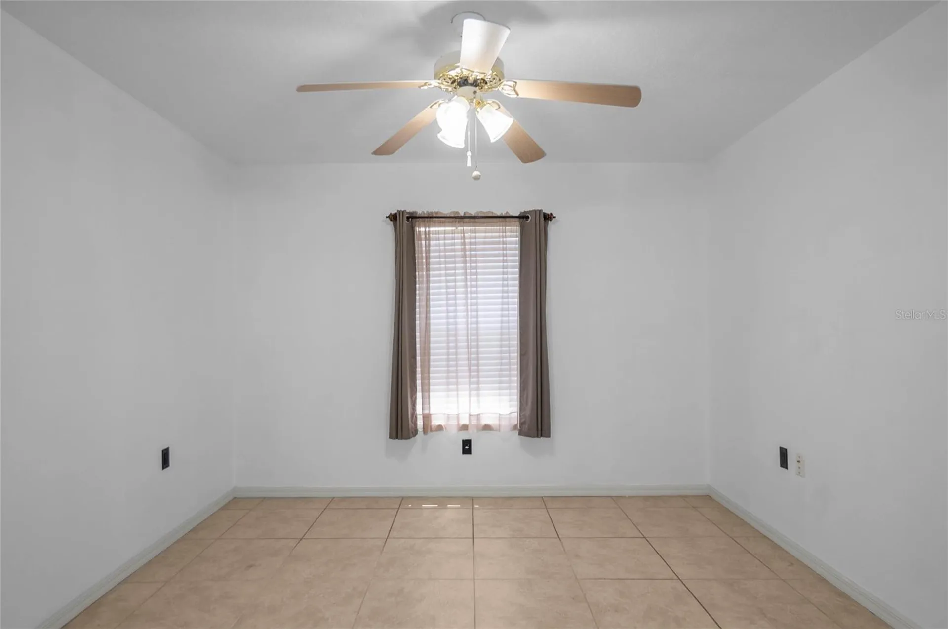 127 N Golf Harbor Path Inverness FL 34450
