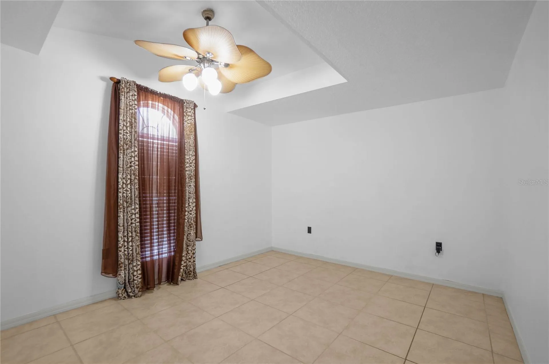 127 N Golf Harbor Path Inverness FL 34450