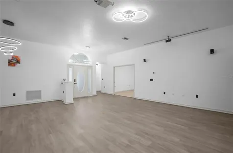 127 N Golf Harbor Path Inverness FL 34450