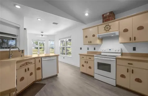 127 N Golf Harbor Path Inverness FL 34450
