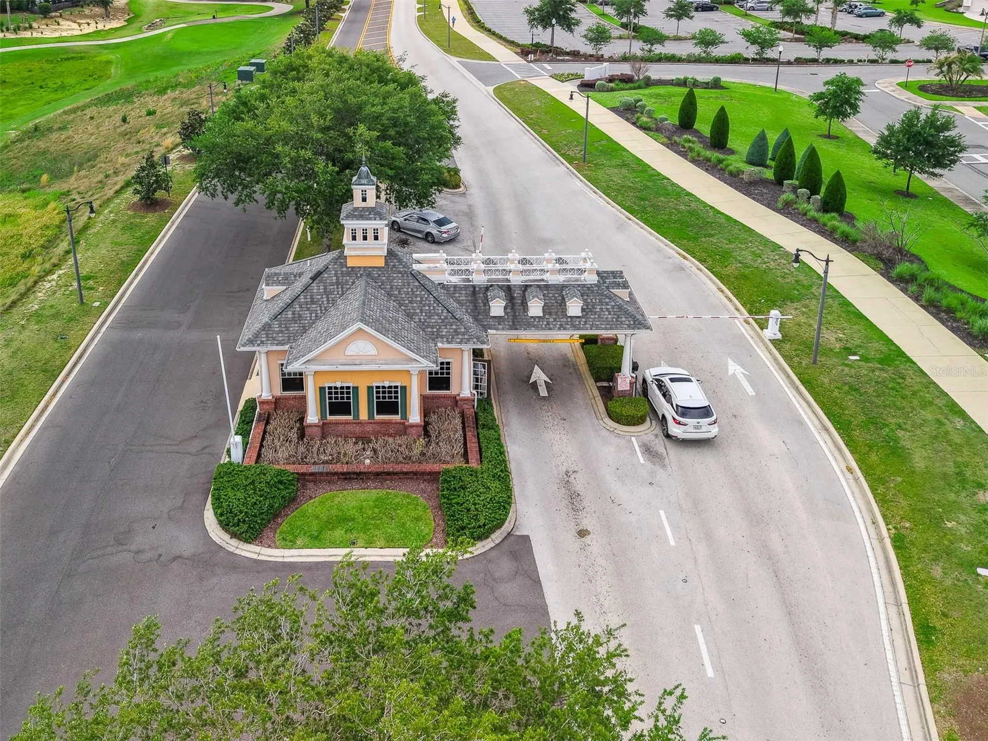 856 Driving Range Court Reunion FL 34747