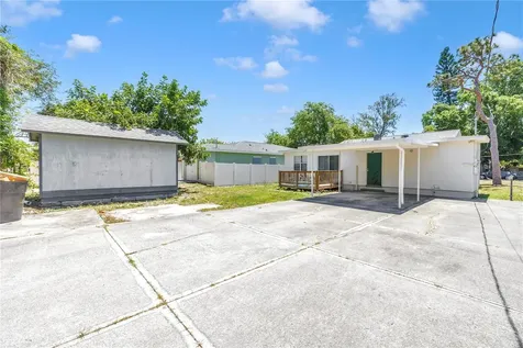 4729 12th Avenue S St Petersburg FL 33711