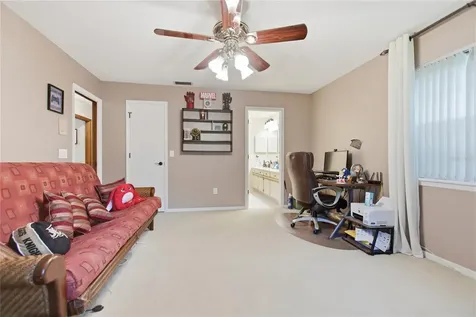 128 W Greentree Lane Lake Mary FL 32746