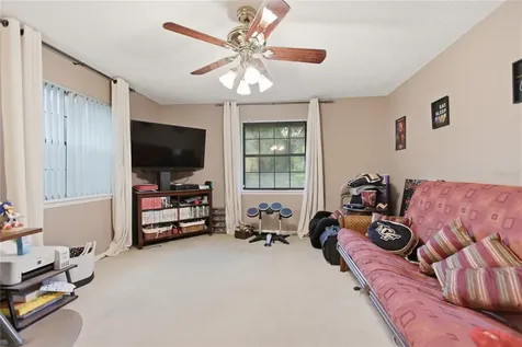 128 W Greentree Lane Lake Mary FL 32746