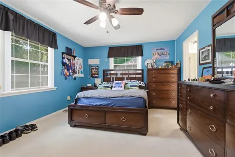 128 W Greentree Lane Lake Mary FL 32746