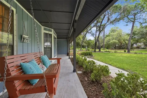 128 W Greentree Lane Lake Mary FL 32746