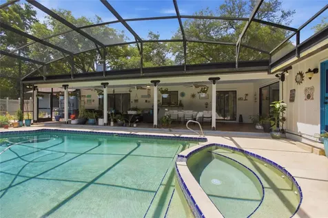 128 W Greentree Lane Lake Mary FL 32746