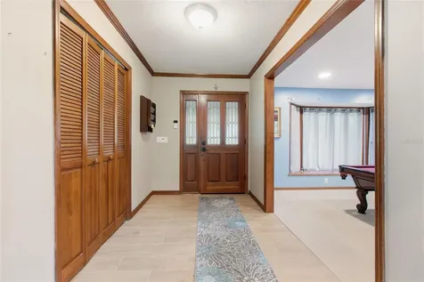 128 W Greentree Lane Lake Mary FL 32746
