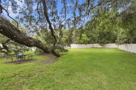 128 W Greentree Lane Lake Mary FL 32746