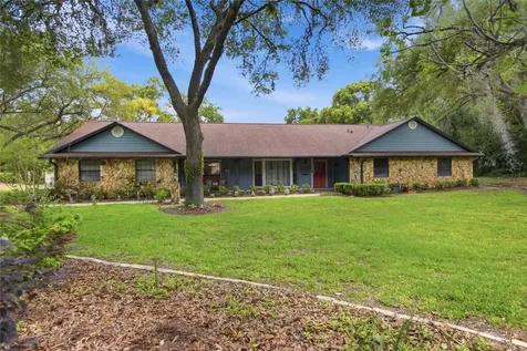 128 W Greentree Lane Lake Mary FL 32746