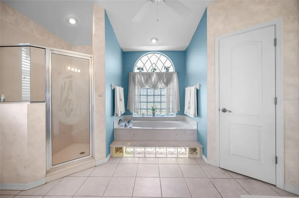 8207 Lakeside Drive Englewood FL 34224