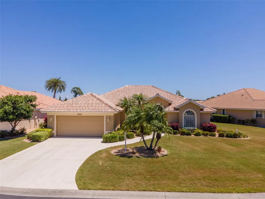 8207 Lakeside Drive Englewood FL 34224