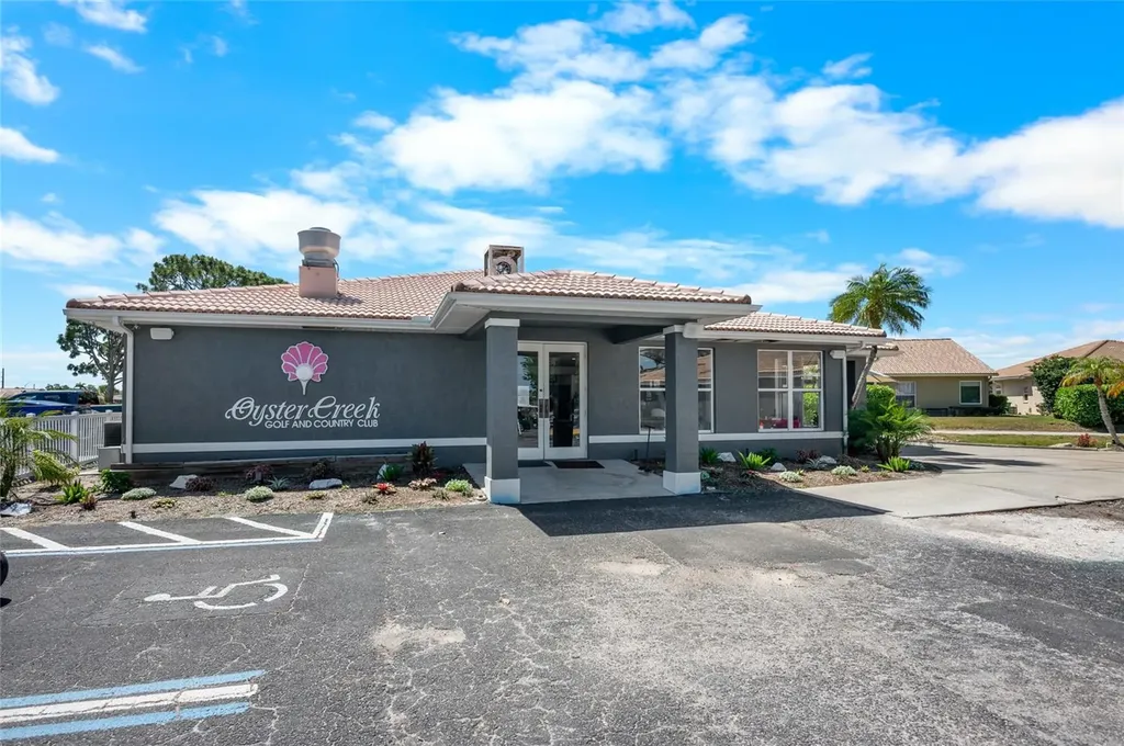 8207 Lakeside Drive Englewood FL 34224