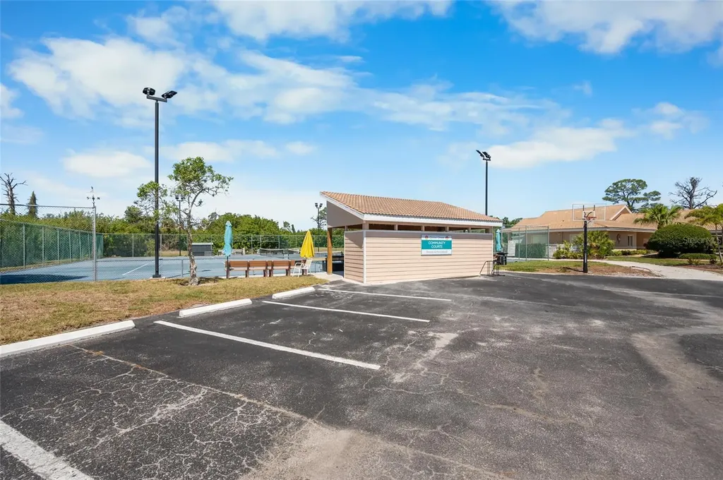 8207 Lakeside Drive Englewood FL 34224