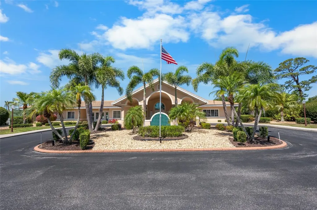 8207 Lakeside Drive Englewood FL 34224