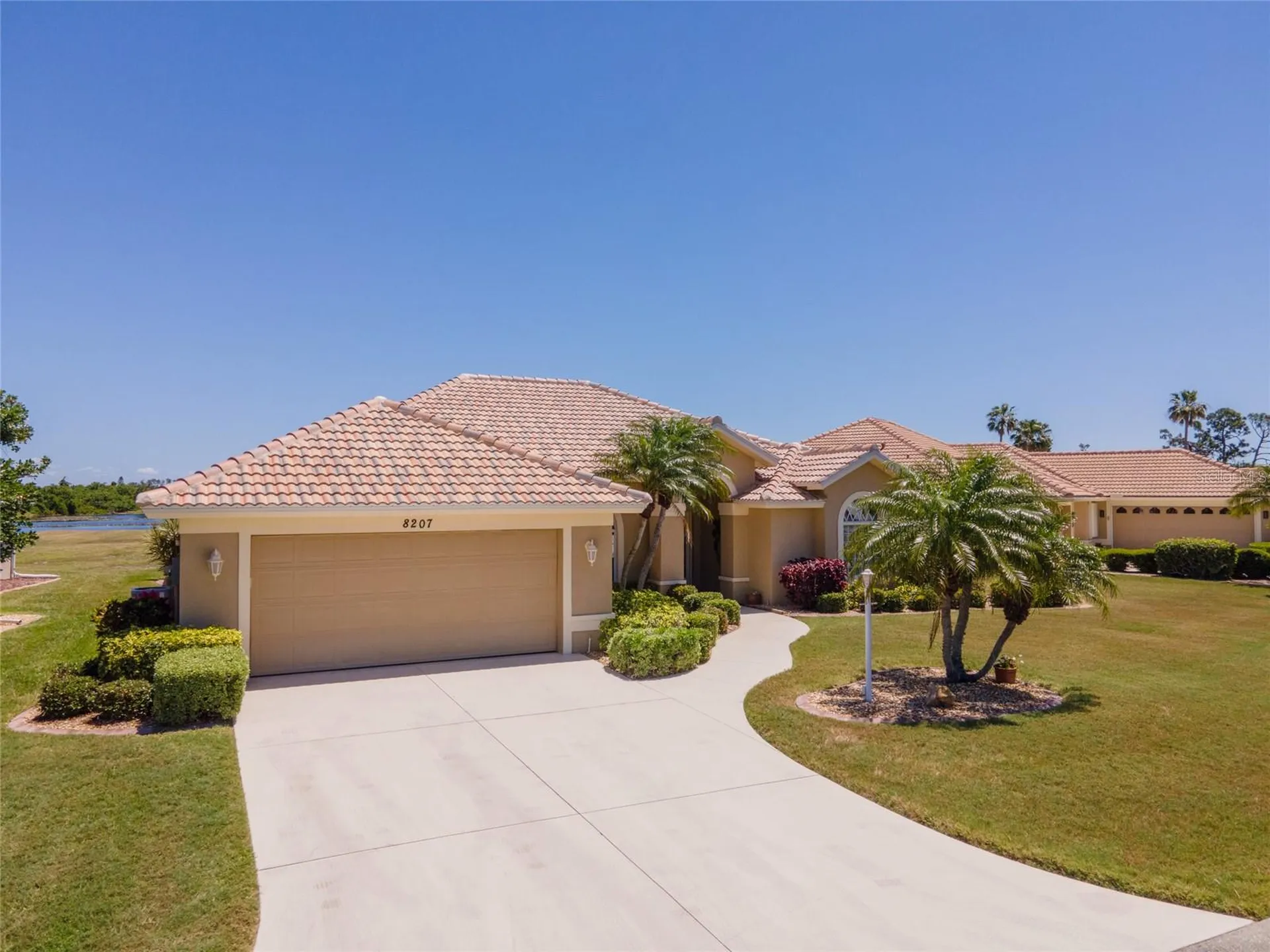 8207 Lakeside Drive Englewood FL 34224