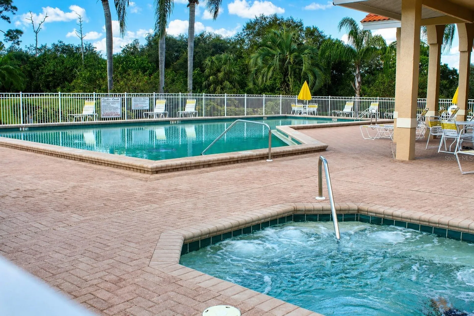 8207 Lakeside Drive Englewood FL 34224