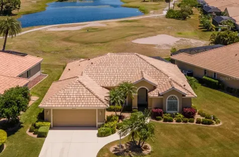 8207 Lakeside Drive Englewood FL 34224