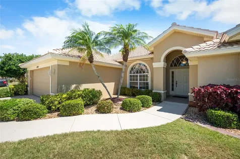 8207 Lakeside Drive Englewood FL 34224