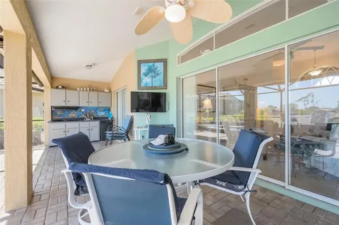 8207 Lakeside Drive Englewood FL 34224