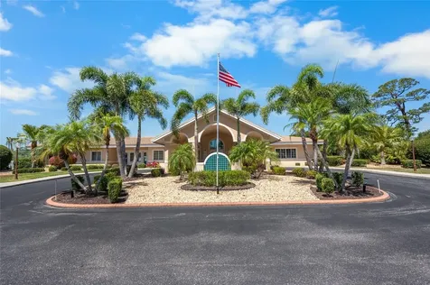 8207 Lakeside Drive Englewood FL 34224