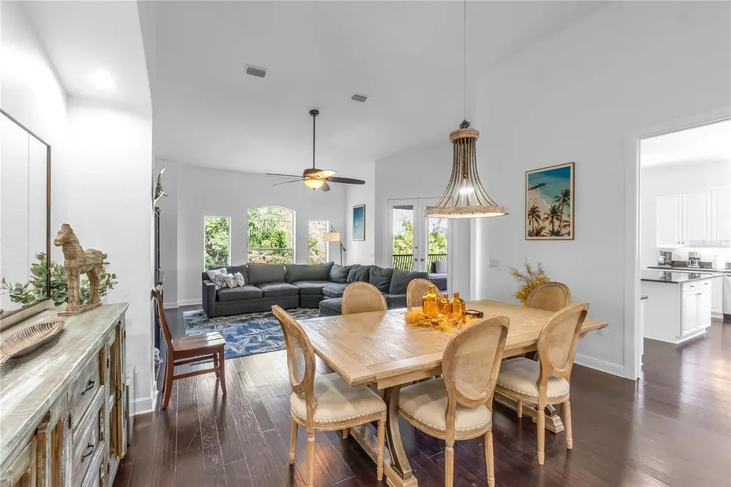 5469 46th Court W Bradenton FL 34210