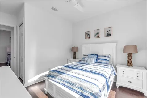 5469 46th Court W Bradenton FL 34210