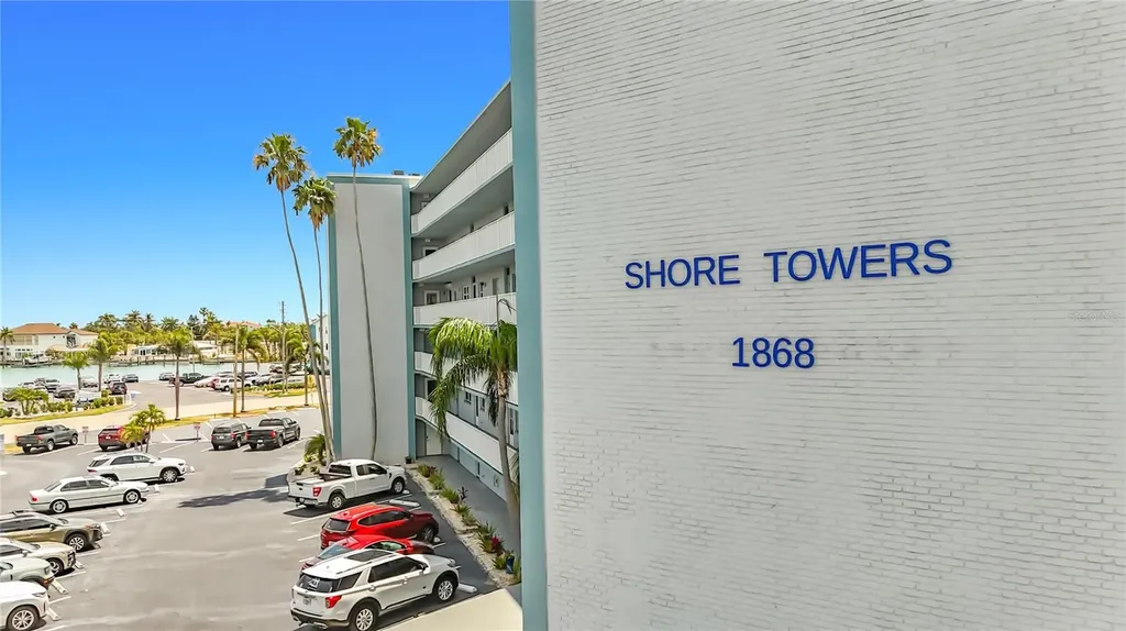 1868 Shore Drive S South Pasadena FL 33707