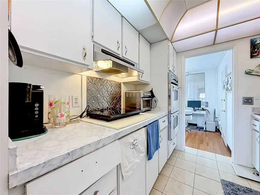 1868 Shore Drive S South Pasadena FL 33707