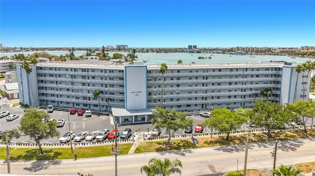 1868 Shore Drive S South Pasadena FL 33707