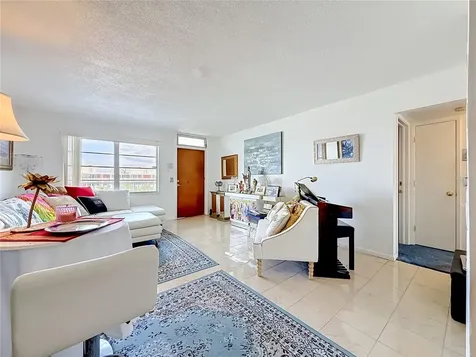 1868 Shore Drive S South Pasadena FL 33707