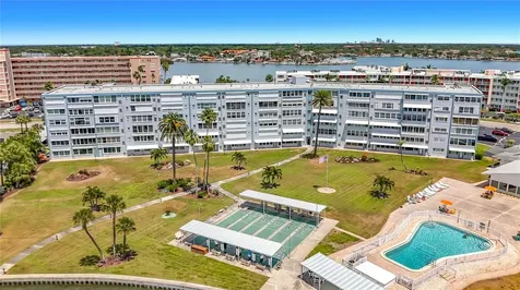 1868 Shore Drive S South Pasadena FL 33707